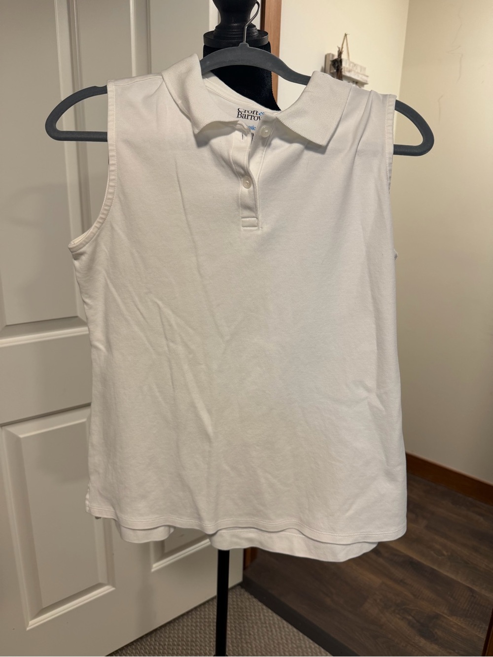 White Sleeveless Polo Top | Size Medium | Classic Cotton